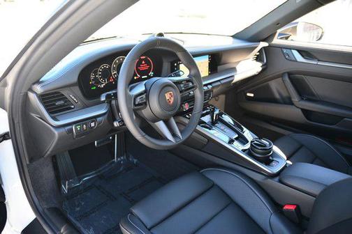 2026 Porsche 911 Carrera