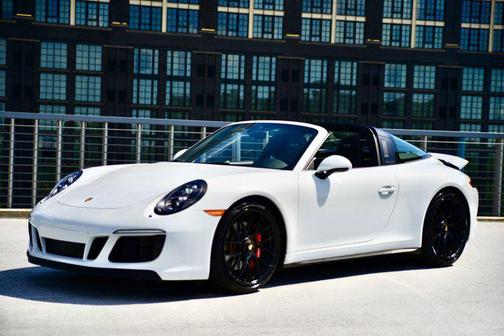2018 Porsche 911 Targa 4 GTS