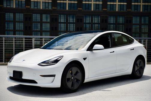 2022 Tesla Model 3 Long Range