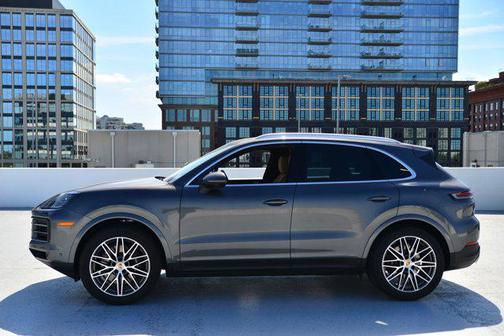 2025 Porsche Cayenne Cayenne