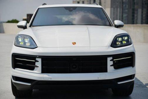 2025 Porsche Cayenne S