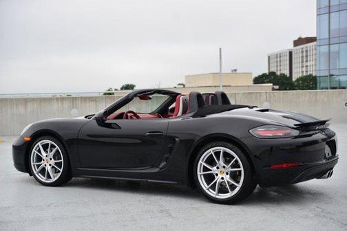 2024 Porsche 718 Boxster Style Edition