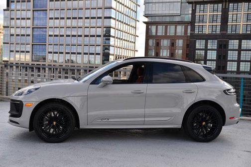 2026 Porsche Macan GTS