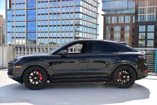 2026 Porsche Cayenne GTS
