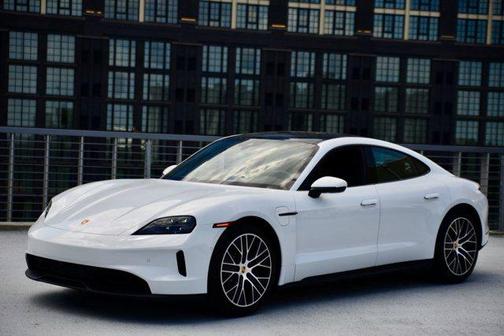 2025 Porsche Taycan RWD