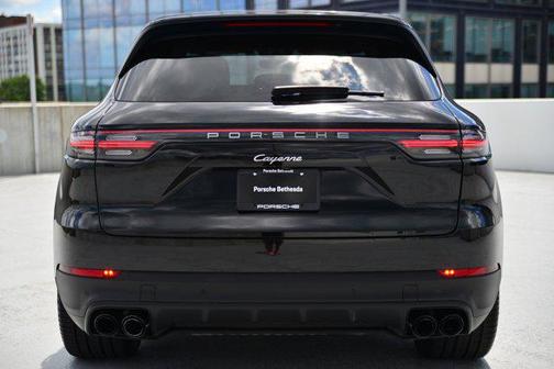 2023 Porsche Cayenne AWD