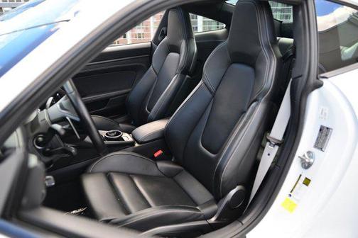 2023 Porsche 911 Carrera GTS
