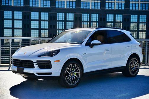 2023 Porsche Cayenne Cayenne E-Hybrid Platinum Edition