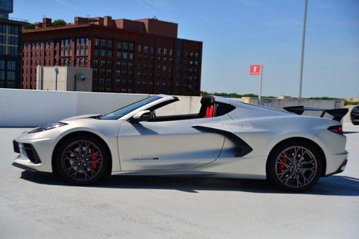 2023 Chevrolet Corvette Stingray w/2LT
