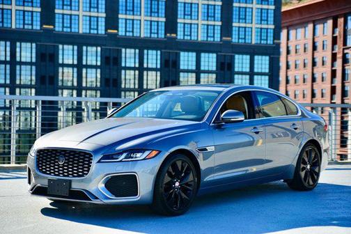 2022 Jaguar XF SE P250 RWD Automatic