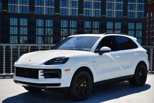 2025 Porsche Cayenne E-Hybrid
