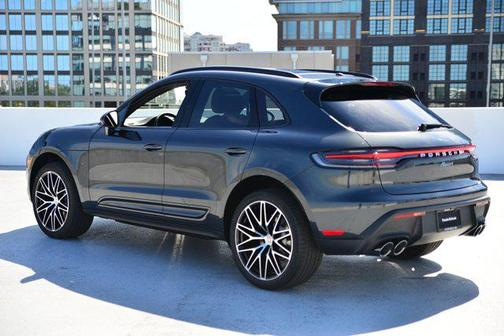 2026 Porsche Macan AWD