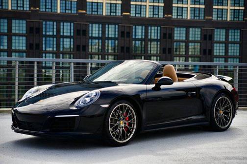 2018 Porsche 911 Carrera 4S Cabriolet