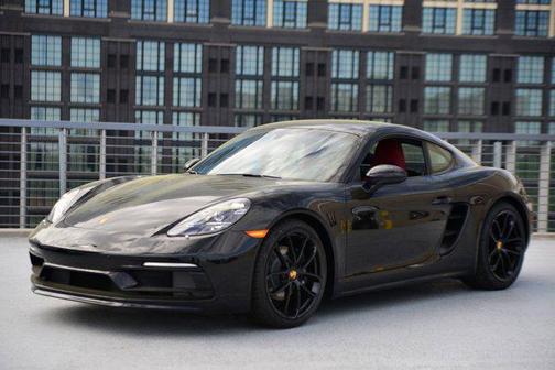 2025 Porsche 718 Cayman Style Edition