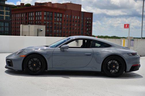 2024 Porsche 911 Carrera GTS