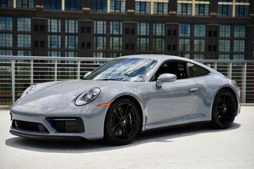2024 Porsche 911 Carrera GTS