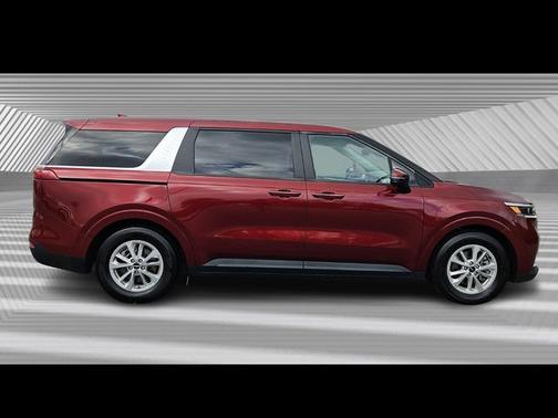 2024 Kia Carnival LX Seat Package