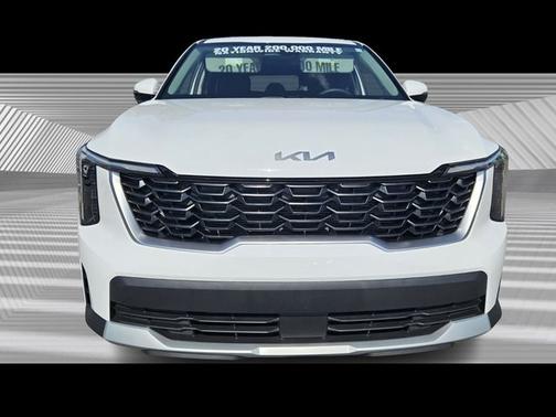 2025 Kia Sorento LX