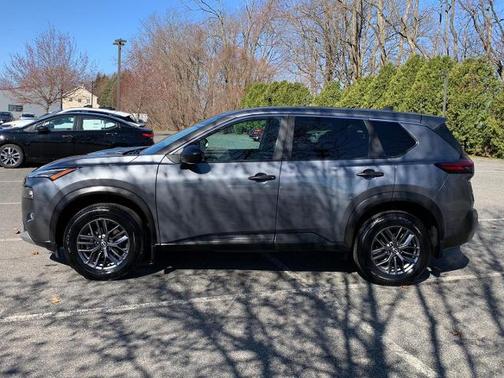 Gun Metallic 2023 Nissan Rogue S