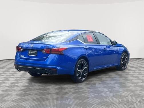 Bluestone Pearl 2025 Nissan Altima SR