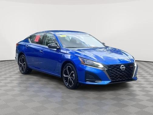 Bluestone Pearl 2025 Nissan Altima SR