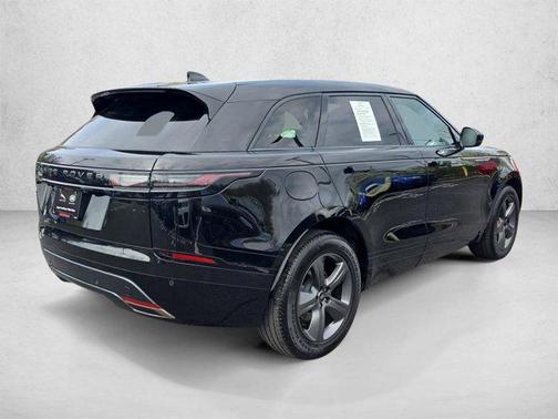 Santorini Black Metallic 2025 Land Rover Range Rover Velar P250 SE R-Dynamic