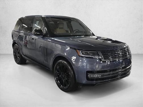 2026 Land Rover Range Rover P530 SE