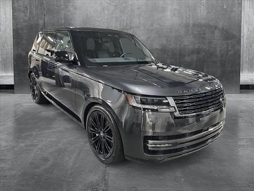 2025 Land Rover Range Rover P530 SE