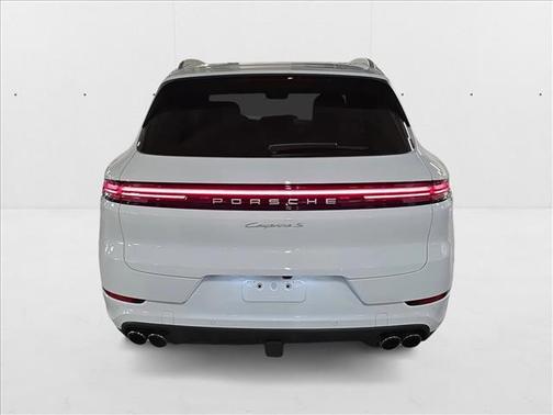 2025 Porsche Cayenne S