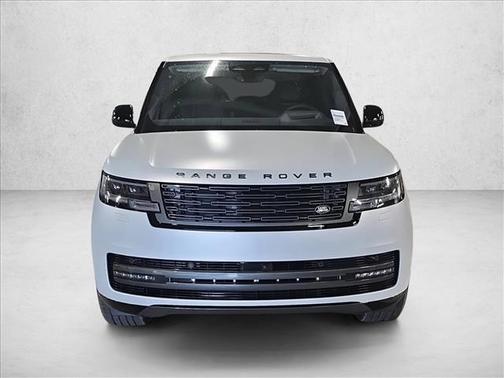 2026 Land Rover Range Rover P400 SE