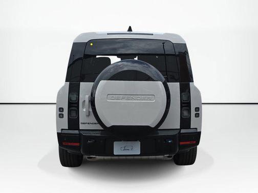 Borasco Grey Metallic 2026 Land Rover Defender X-Dynamic SE