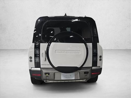 2026 Land Rover Defender P300 S