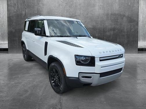 2025 Land Rover Defender 110 P400 S
