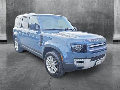 2025 Land Rover Defender 110 P300