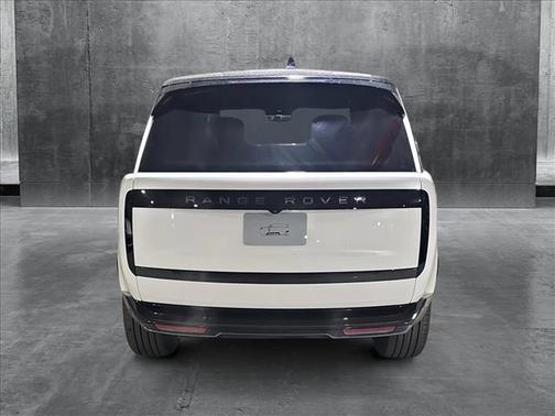 2025 Land Rover Range Rover Autobiography