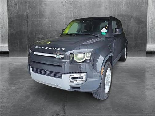 2025 Land Rover Defender 110 P400 S