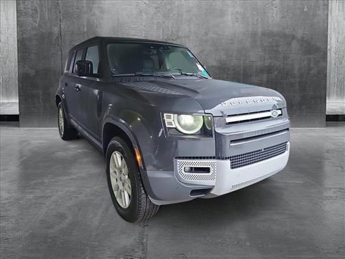 2025 Land Rover Defender 110 P400 S