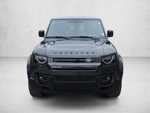 2026 Land Rover Defender 110 V8