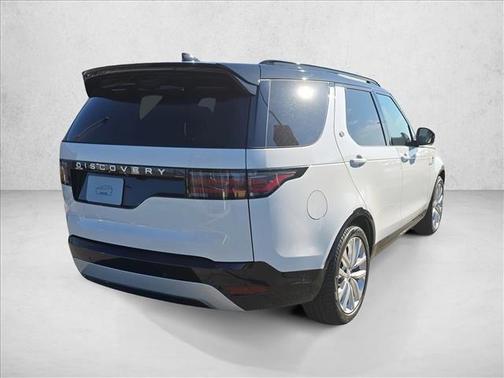 2026 Land Rover Discovery Gemini Edition
