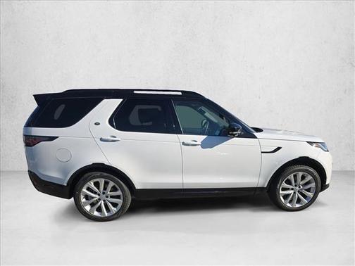 2026 Land Rover Discovery Gemini Edition