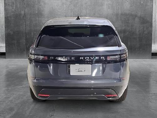 2026 Land Rover Range Rover Velar P250 SE R-Dynamic