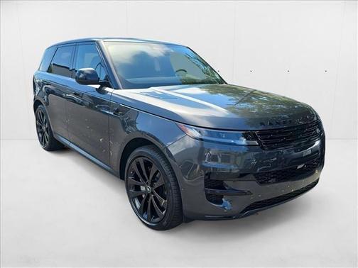 2025 Land Rover Range Rover Sport SE