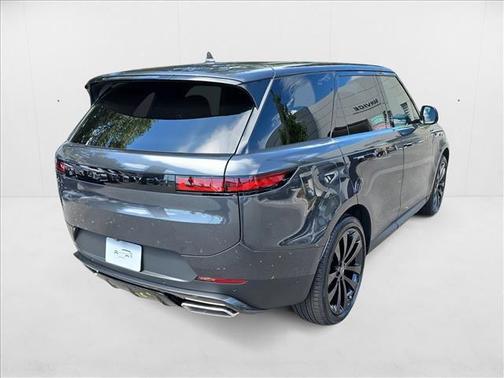 2025 Land Rover Range Rover Sport SE
