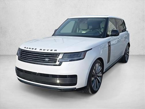2025 Land Rover Range Rover P615 SV