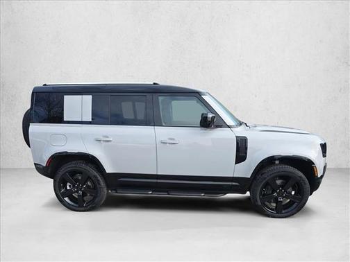 2026 Land Rover Defender P400 X-Dynamic SE