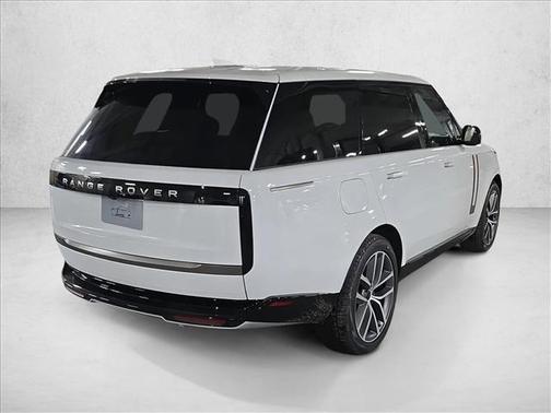 2026 Land Rover Range Rover P400 SE