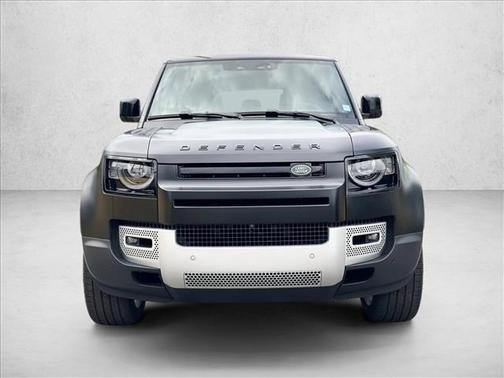 2024 Land Rover Defender 110 P500 SE