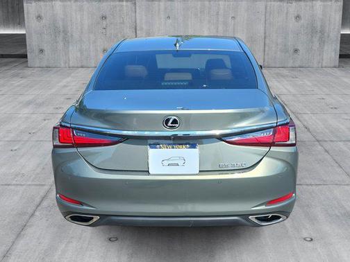 2019 Lexus ES 350 Base