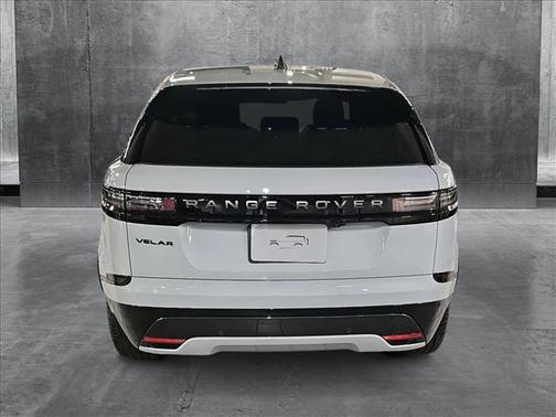 2026 Land Rover Range Rover Velar P250 SE R-Dynamic