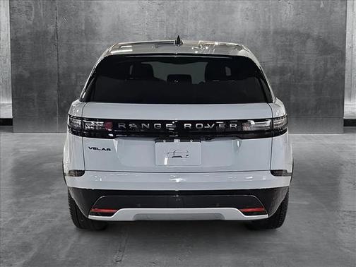 2026 Land Rover Range Rover Velar P250 SE R-Dynamic